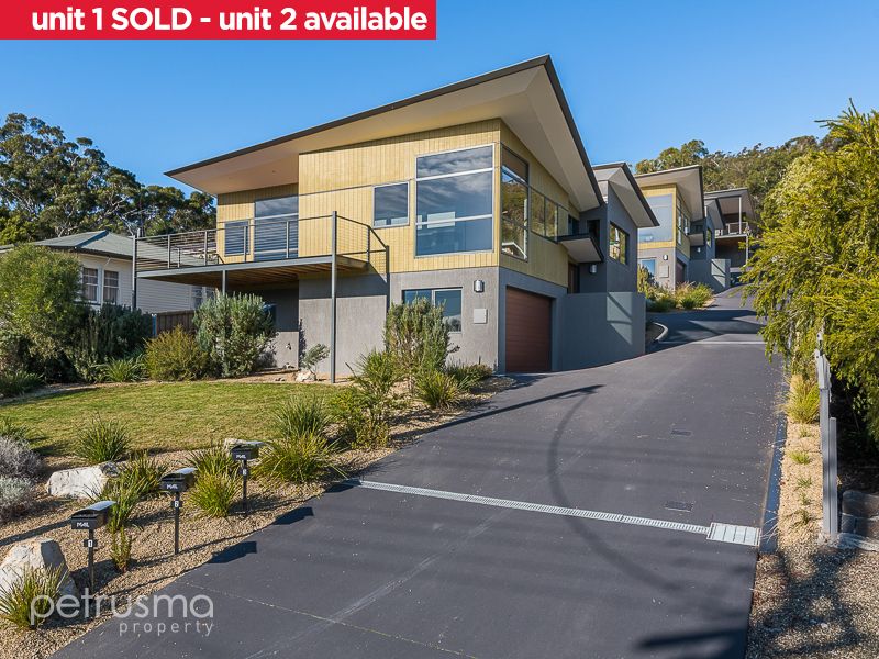 1 and 2/54 Derwent Avenue, GEILSTON BAY TAS 7015, Image 0