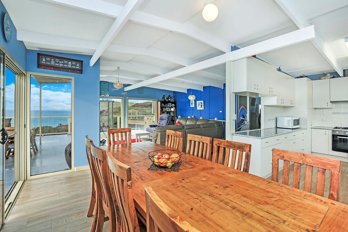 1682 BRIDGEWATER ROAD, Cape Bridgewater VIC 3305, Image 2