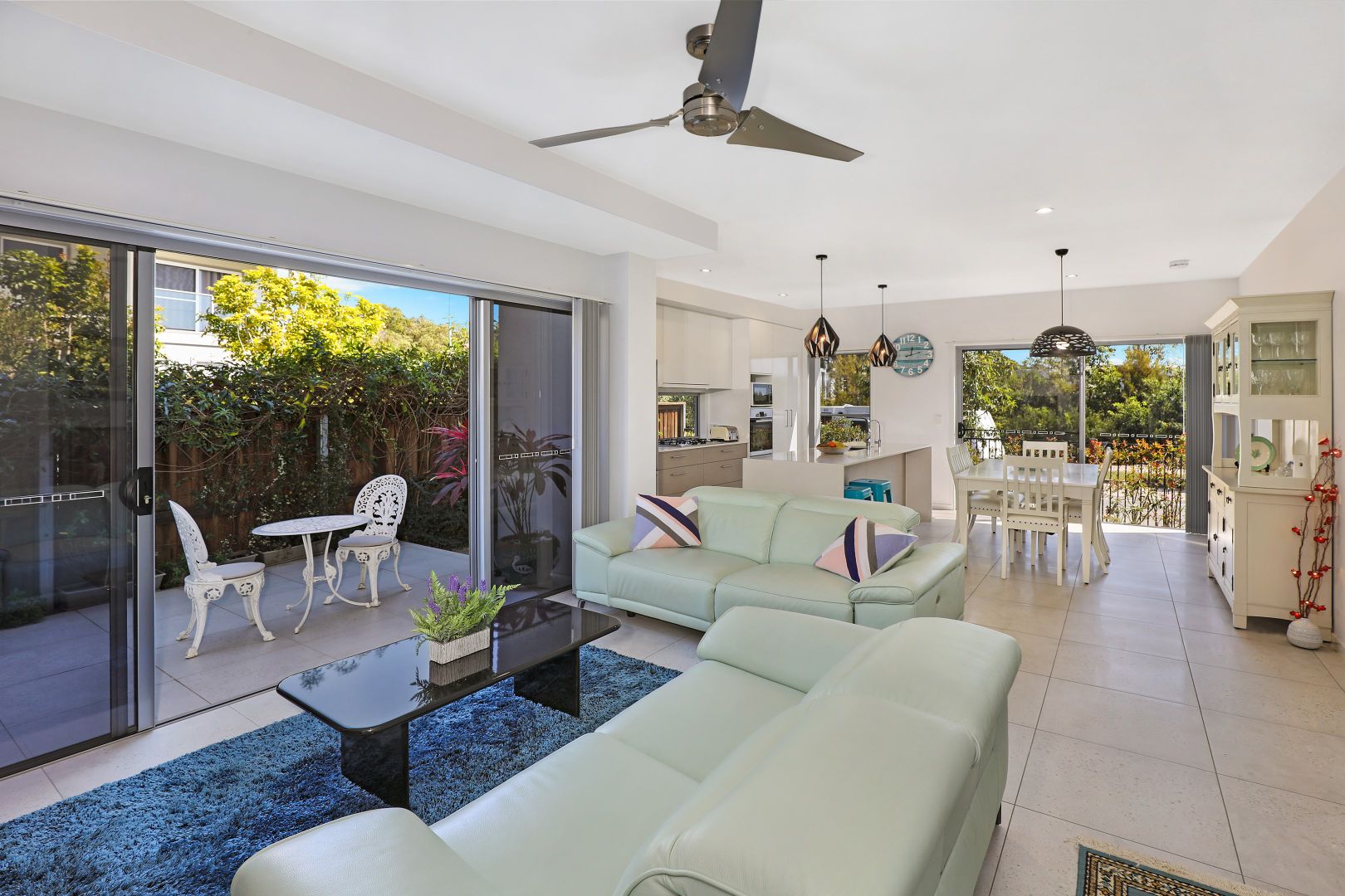 1 Round Bush Crescent, Maroochydore QLD 4558, Image 2