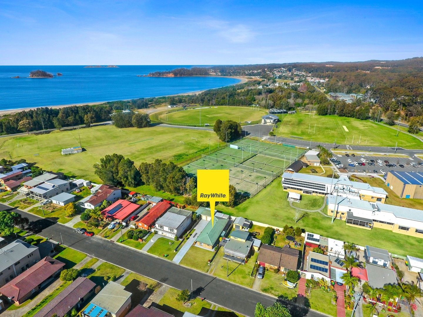 22 Catlin Avenue, Batemans Bay NSW 2536, Image 0