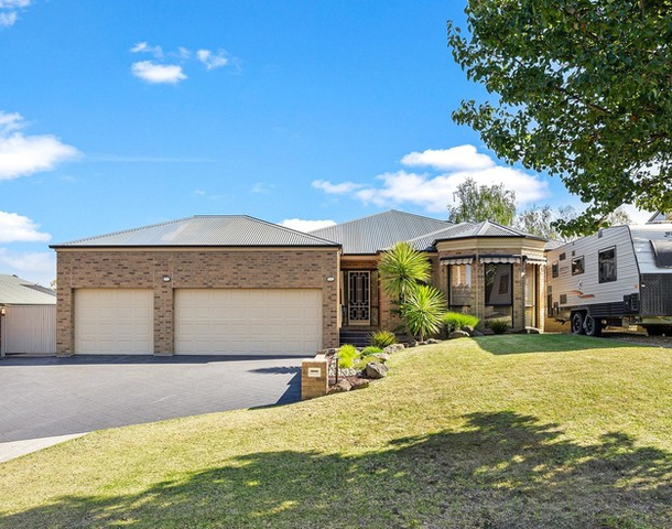 4 Shadi Rise, Yarra Glen VIC 3775