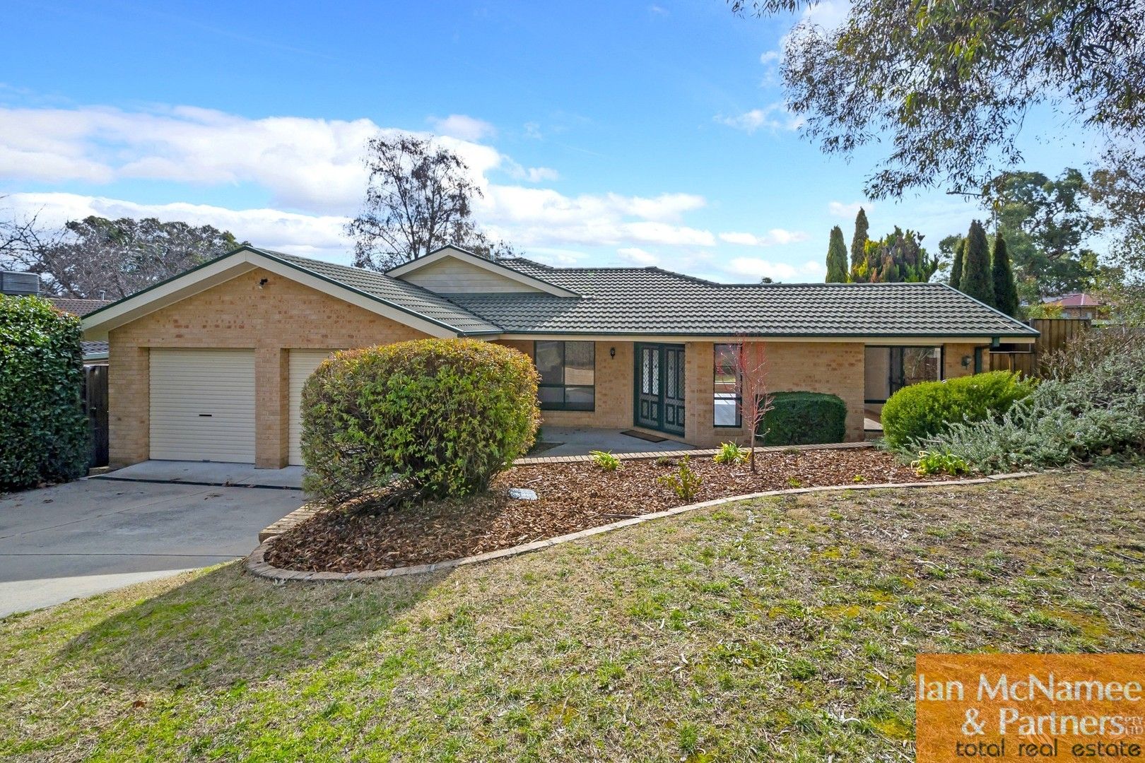 23 Alder Close, Jerrabomberra NSW 2619, Image 0