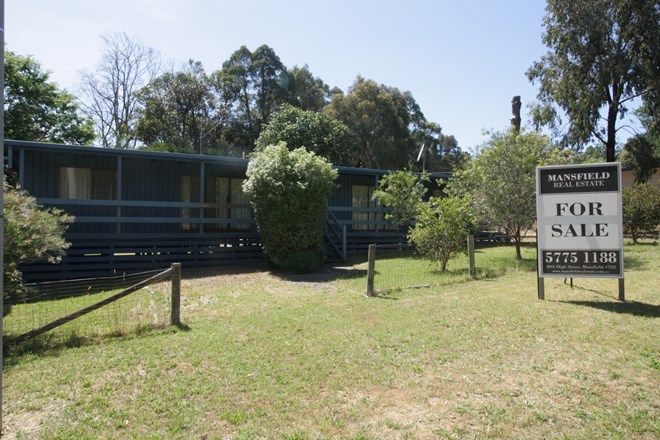 Picture of 1 Willow Lake Drive, MACS COVE VIC 3723