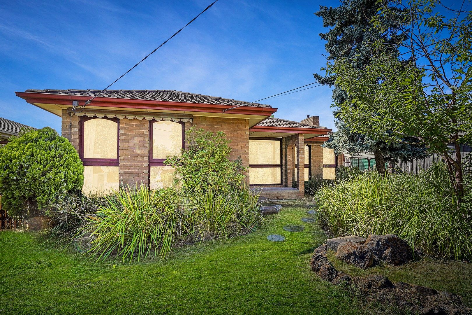 3 bedrooms House in 266 Brandon Park Drive WHEELERS HILL VIC, 3150