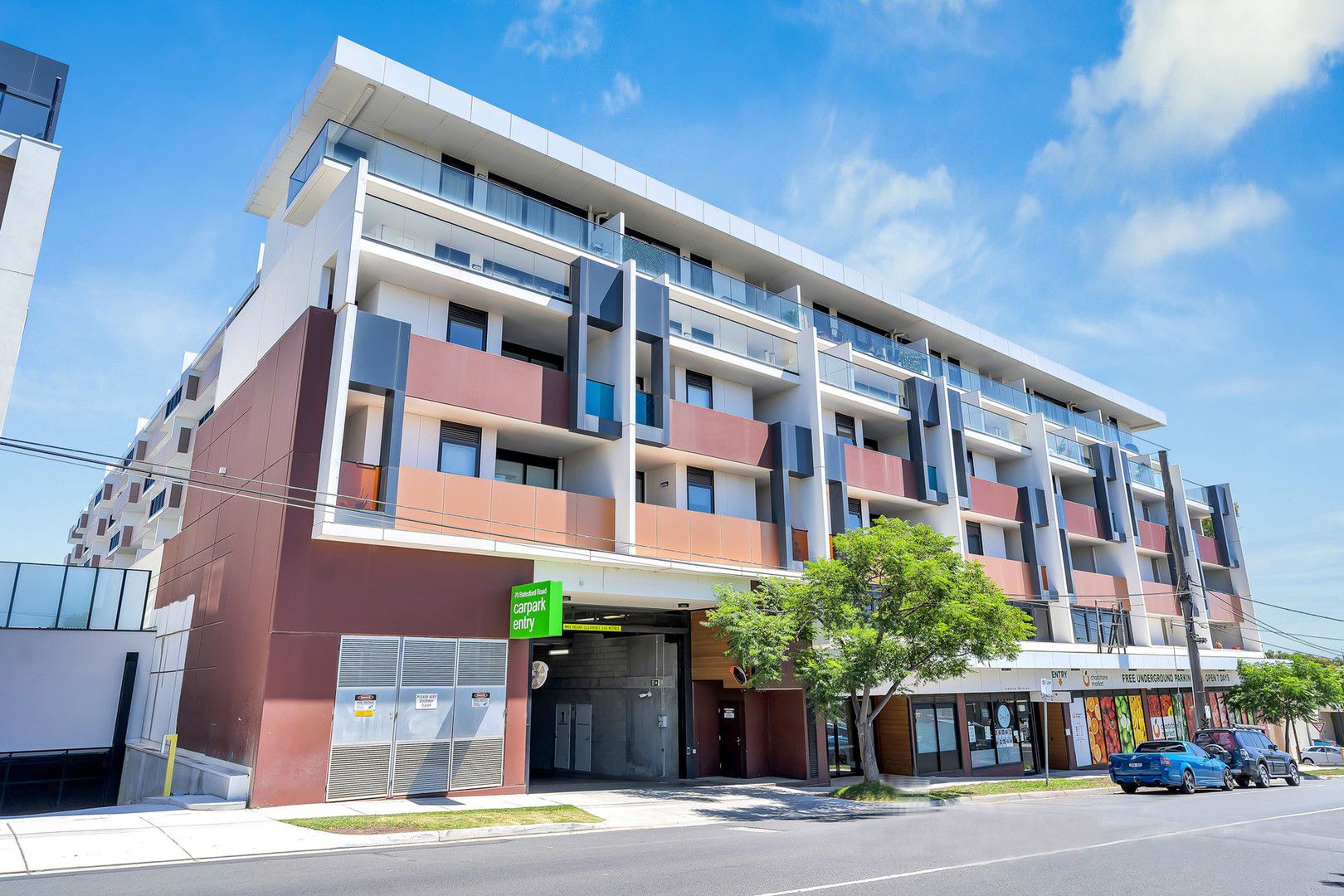 1 bedrooms Apartment / Unit / Flat in 235/70 Batesford Road CHADSTONE VIC, 3148