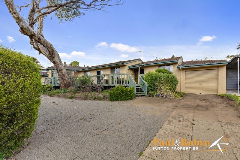 2 bedrooms Duplex in 6A Mull Place MACQUARIE ACT, 2614