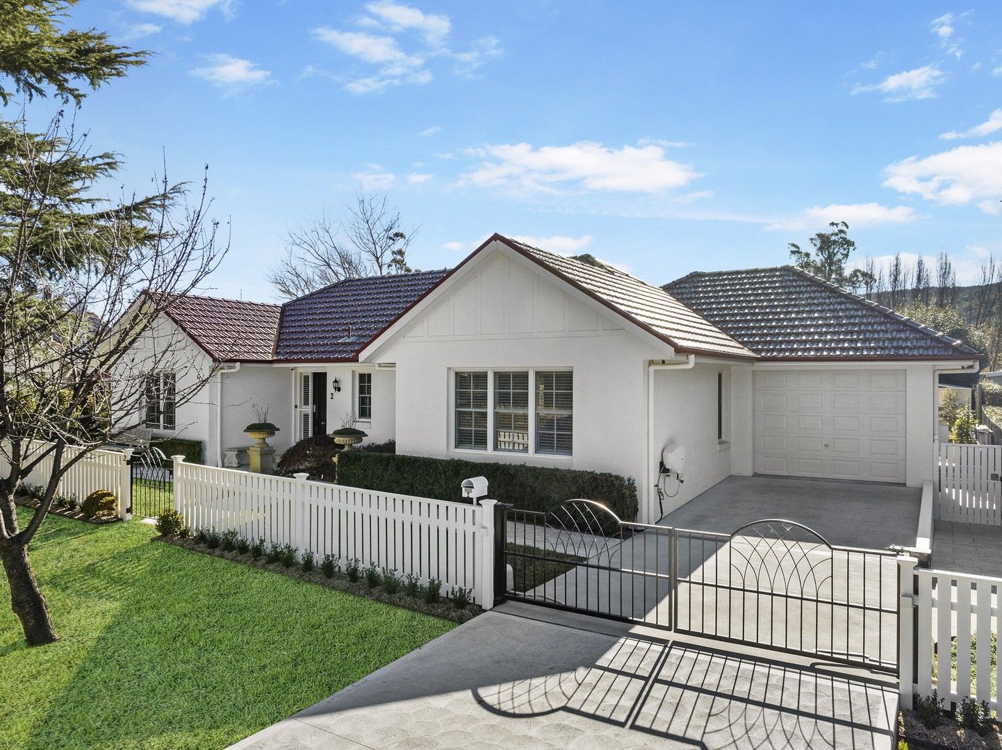 2 Bradman Avenue, Bowral NSW 2576, Image 0