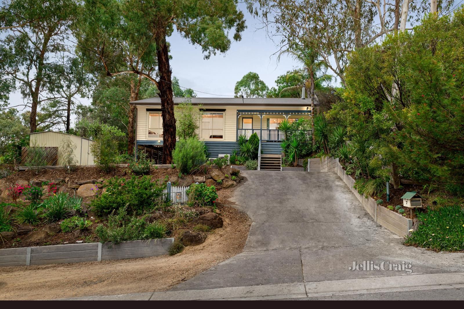 7 Hurst Road, Hurstbridge VIC 3099, Image 0