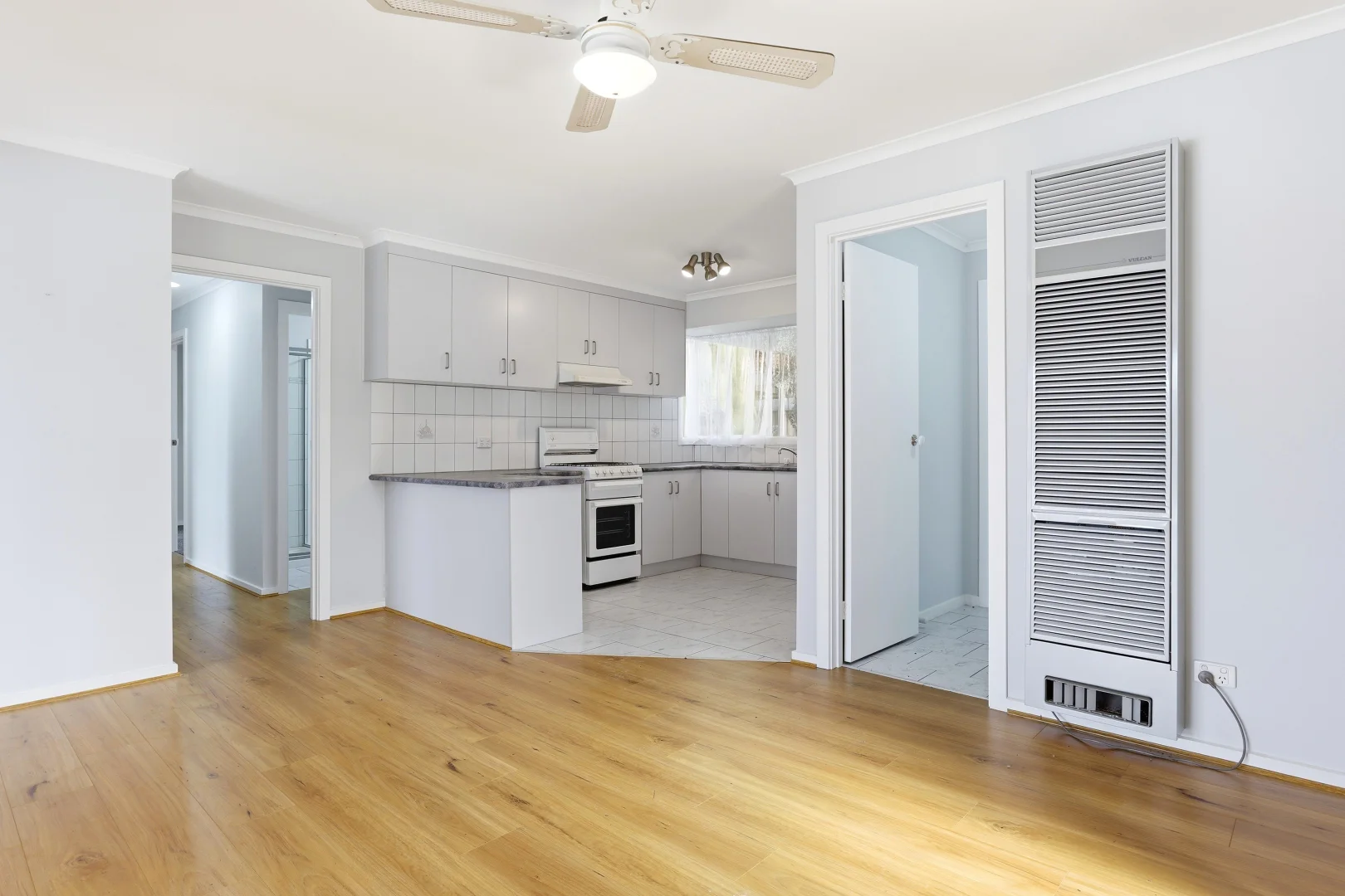 Additional image 5 of 16 St Lawrence Close, Werribee VIC 3030