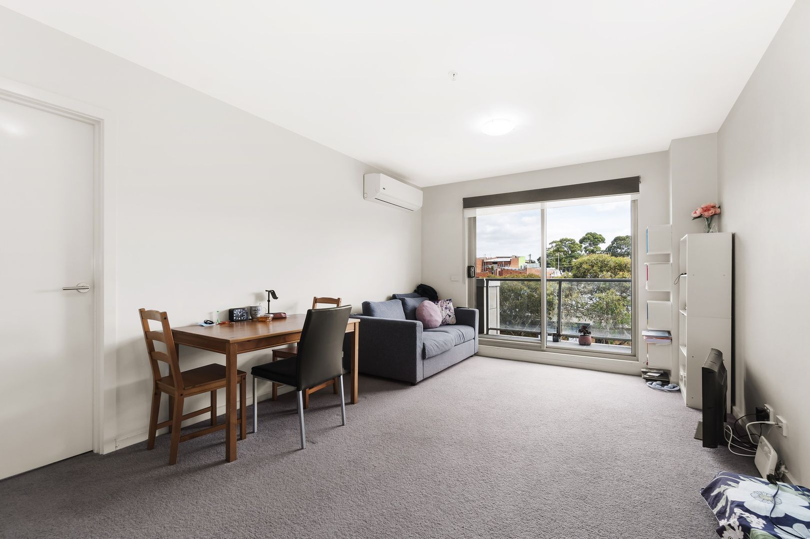 210/12 Wood Street, Nunawading VIC 3131, Image 2