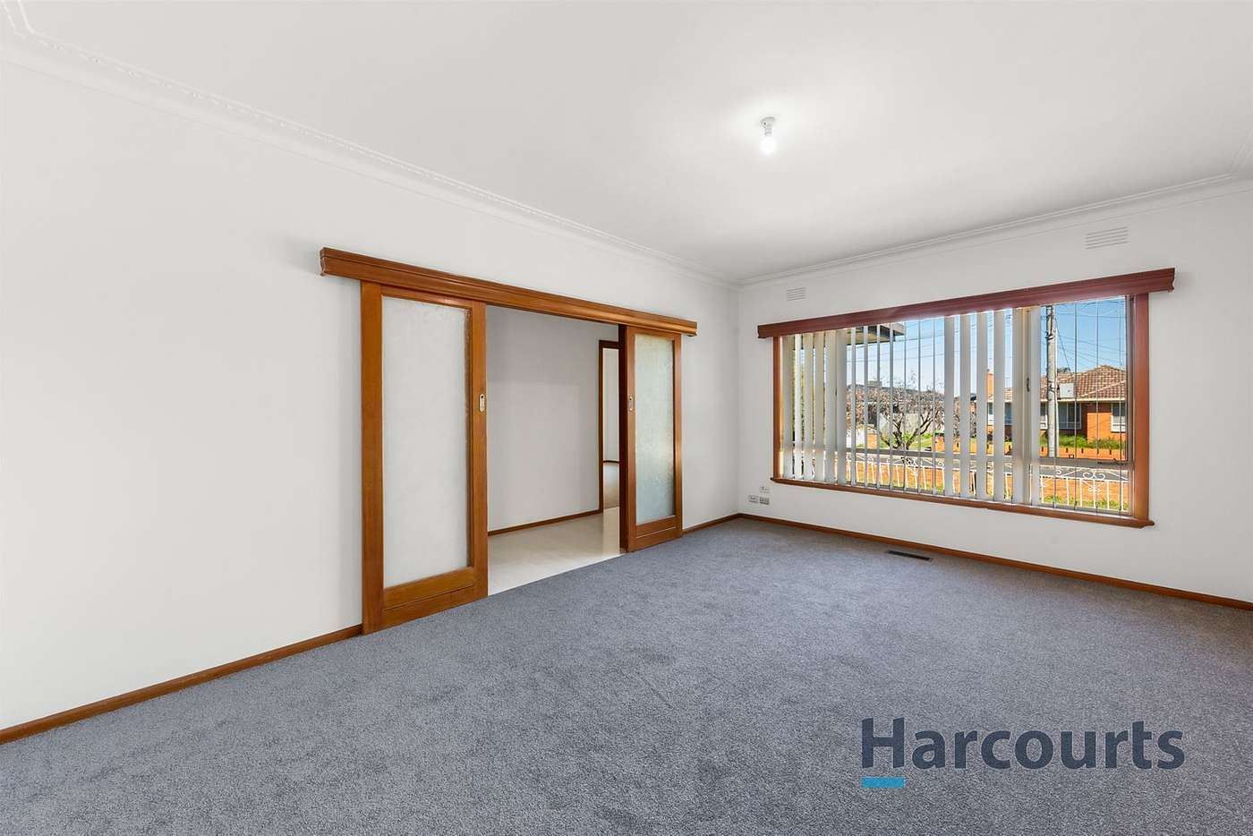 12 Riviera Road, Avondale Heights VIC 3034, Image 2
