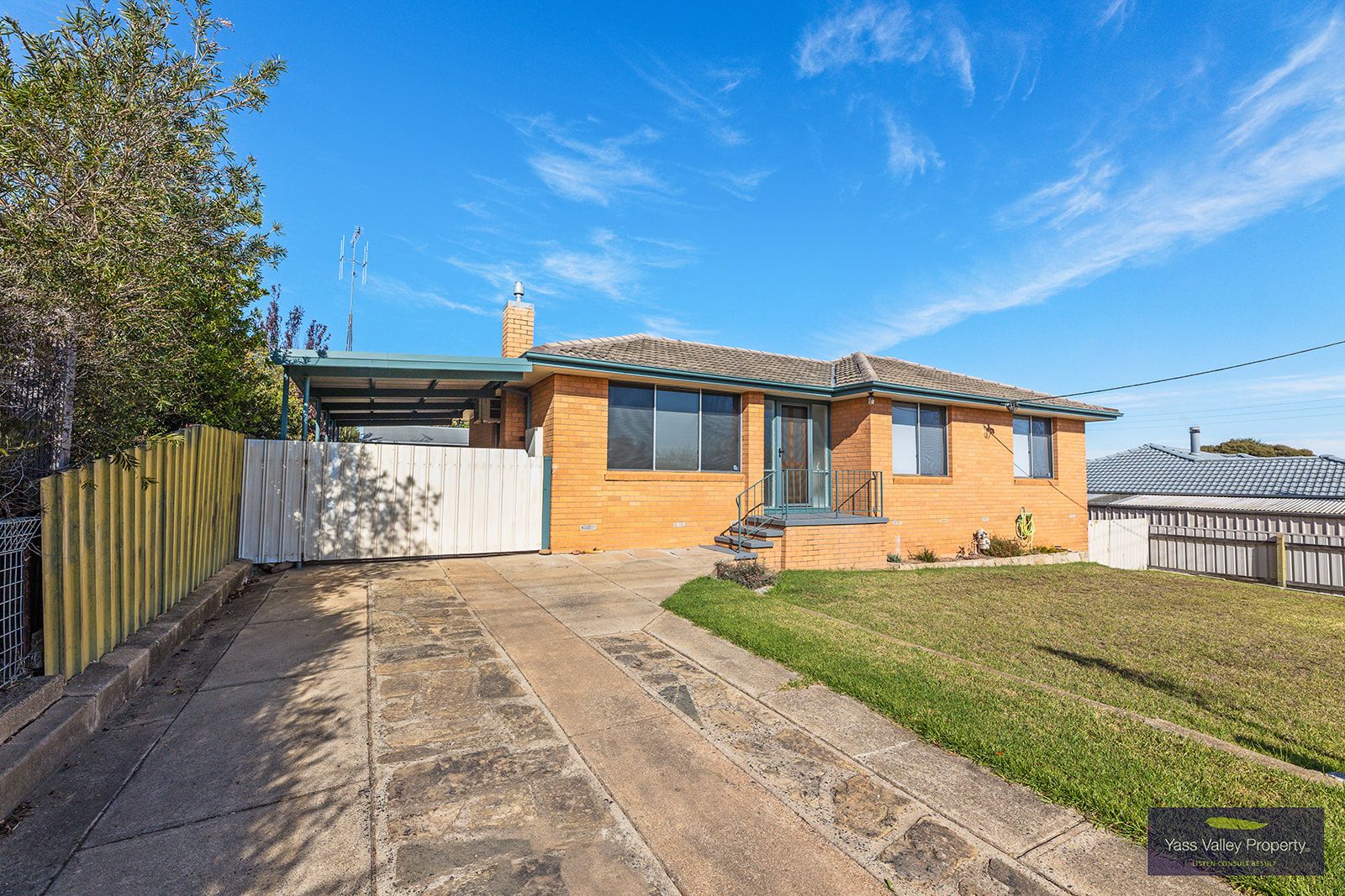 3 bedrooms House in 49 Pollux YASS NSW, 2582