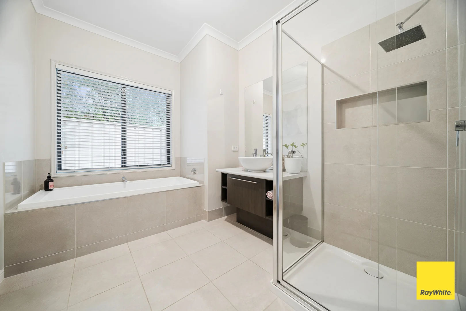 Additional image 16 of 14 Sussex Street, Strathfieldsaye VIC 3551