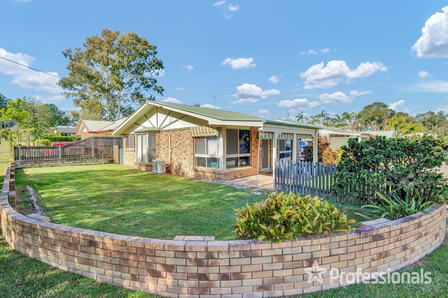 2 bedrooms Townhouse in 1/53 Oak Street GYMPIE QLD, 4570