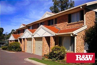 2 bedrooms Townhouse in 6/81 Donohue Street KINGS PARK NSW, 2148