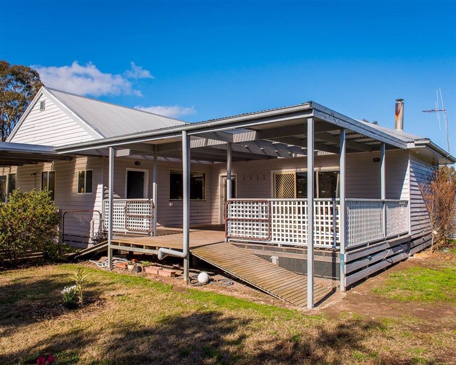 14 Babbler Lane, Avenel VIC 3664, Image 2