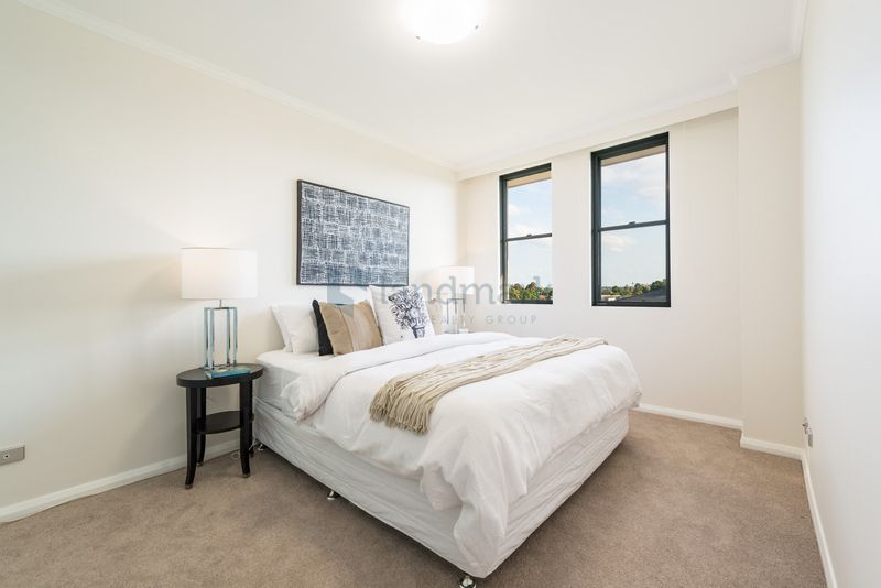 146/2  Dolphin Close, Chiswick NSW 2046, Image 2