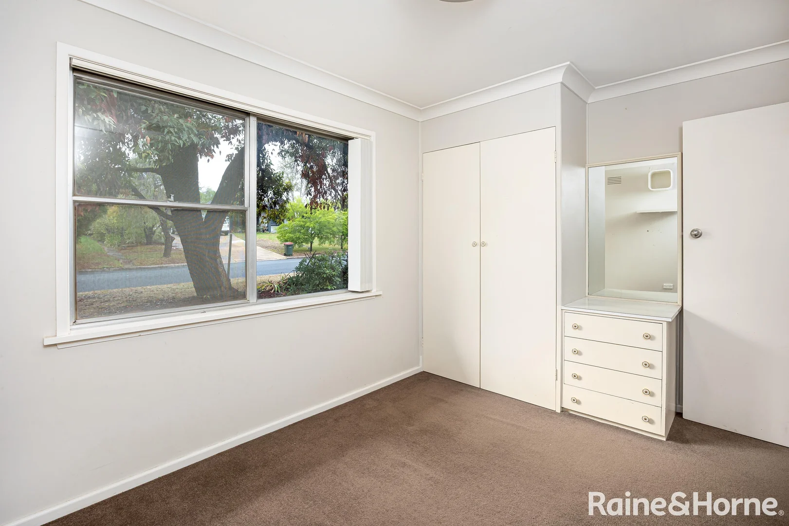 Additional image 7 of 35 Waranga Avenue, Mount Austin NSW 2650