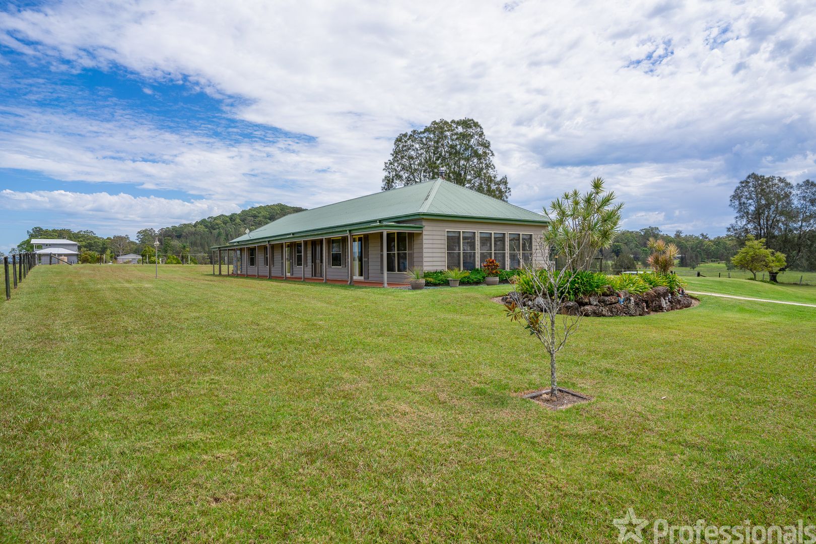 1131 Minimbah Road, Minimbah NSW 2312, Image 2