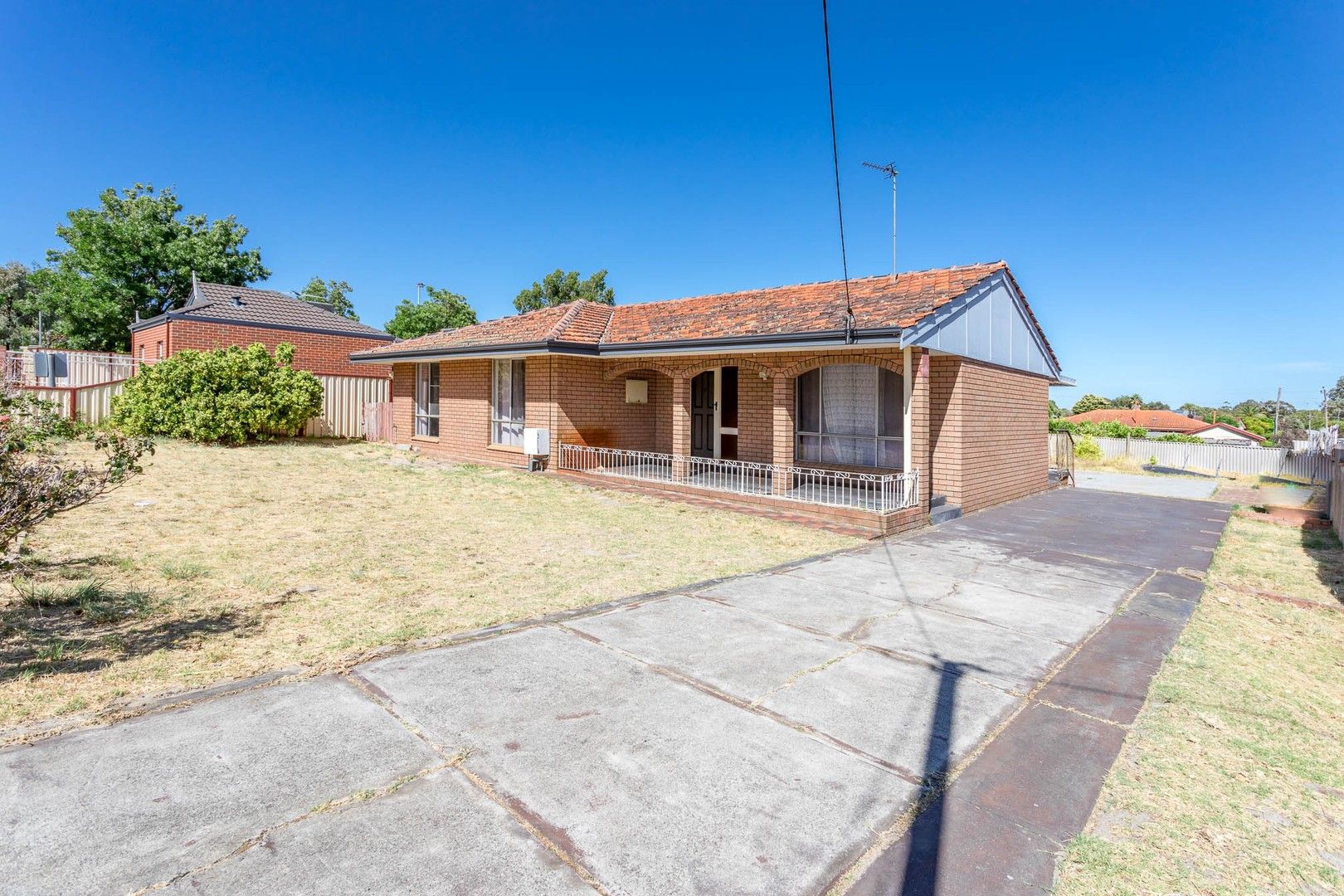 3 bedrooms House in 22 Dixie Rd KELMSCOTT WA, 6111