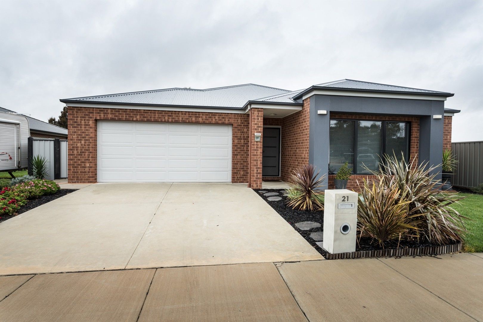 21 Augusta Crescent, Tatura VIC 3616, Image 0