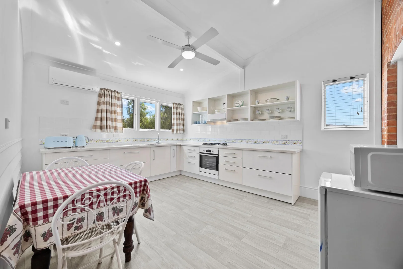 Additional image 19 of 147 Avon Terrace, York WA 6302