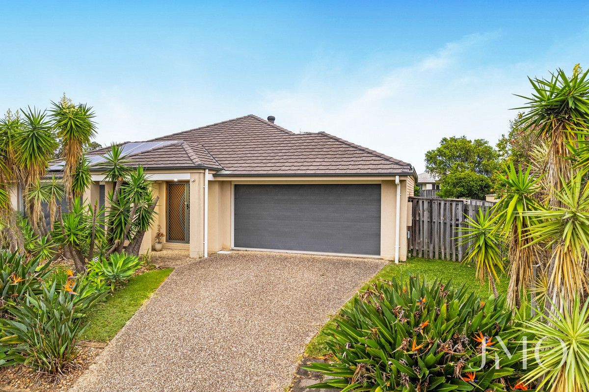 3 bedrooms Duplex in 1/17 Benson Street ORMEAU QLD, 4208