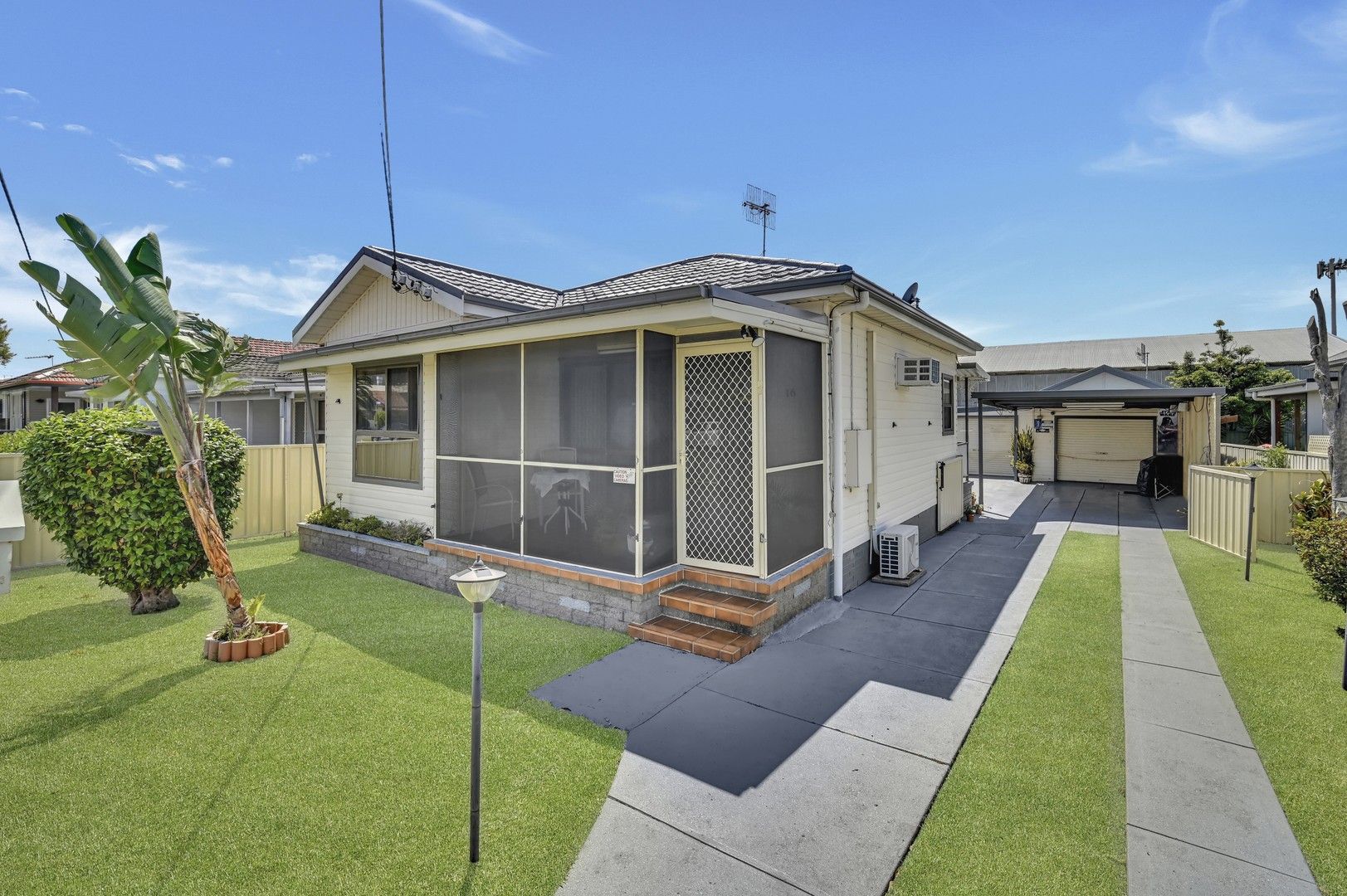 2 bedrooms House in 16 Bluebell Street BELMONT NSW, 2280