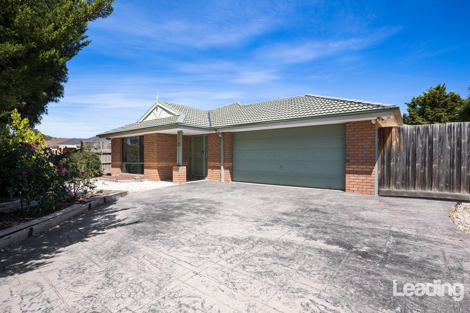 4 bedrooms House in 29 Curtis Avenue SUNBURY VIC, 3429