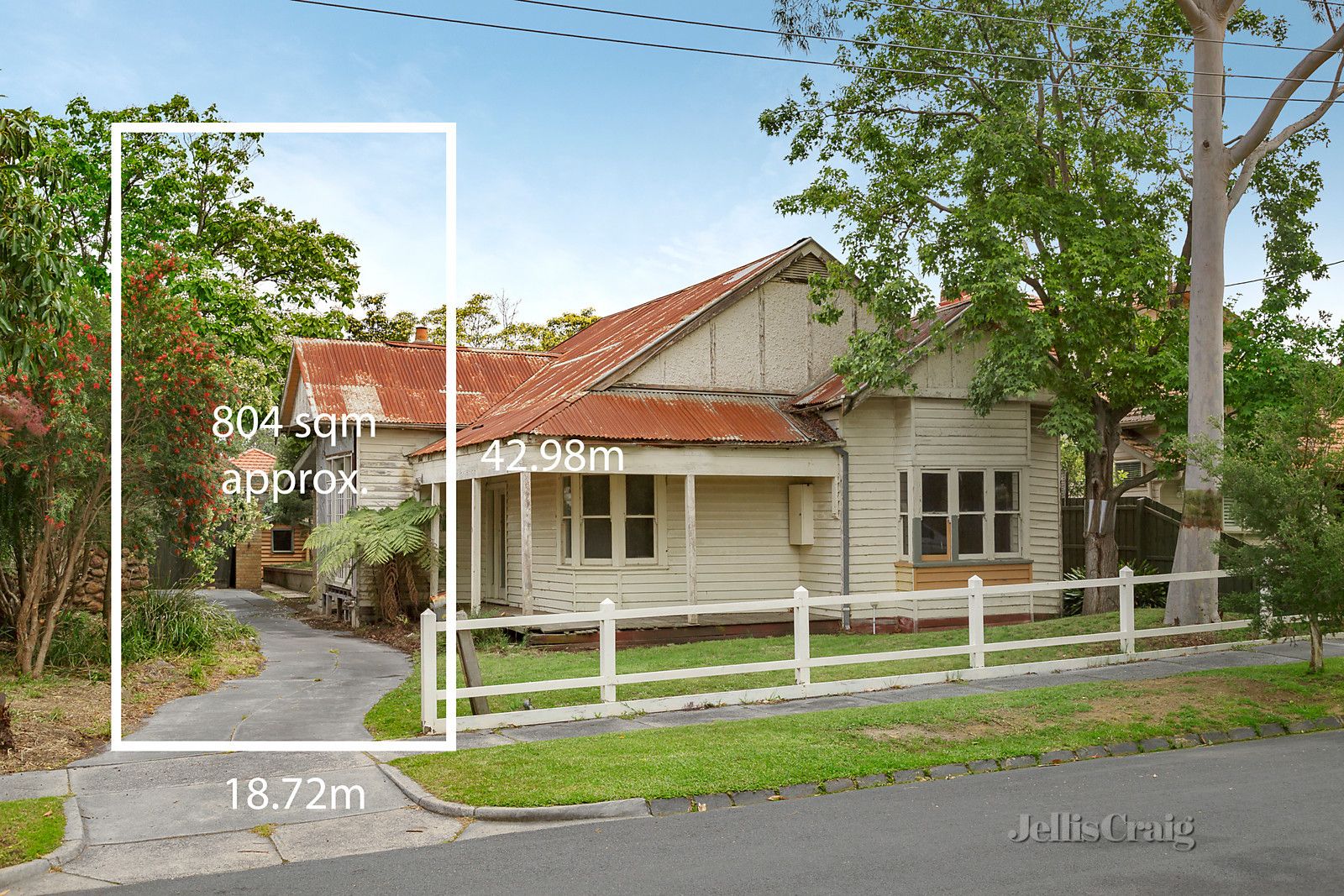 16 Queen Street, Surrey Hills VIC 3127, Image 0