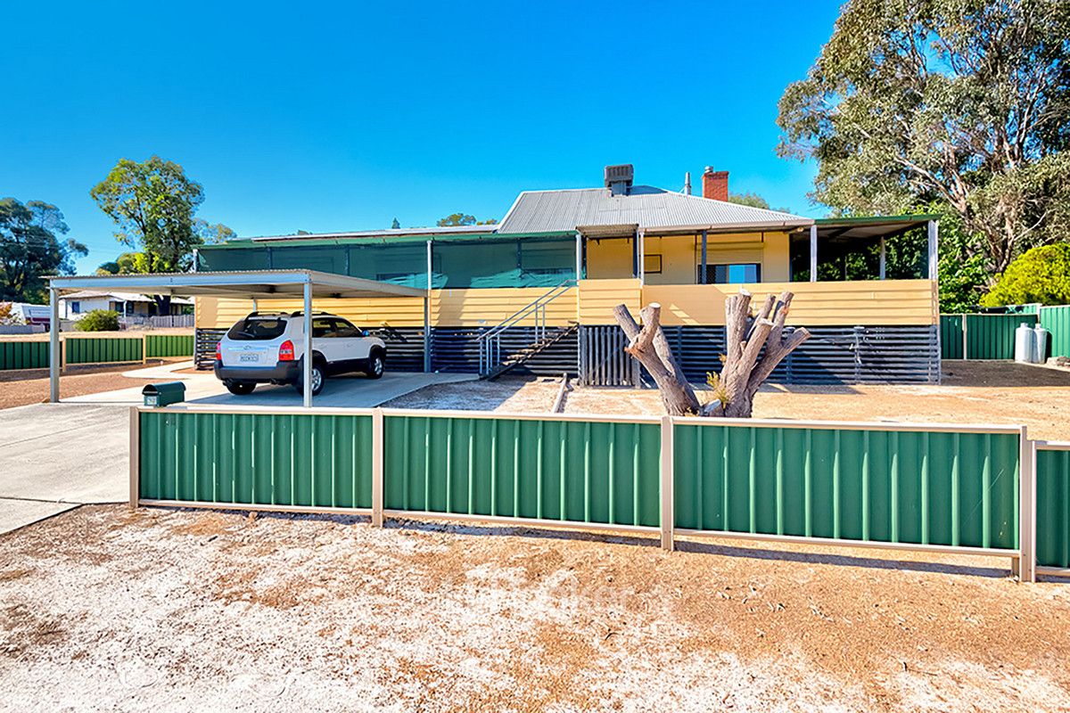 37 Telfer Crescent, Collie WA 6225, Image 0