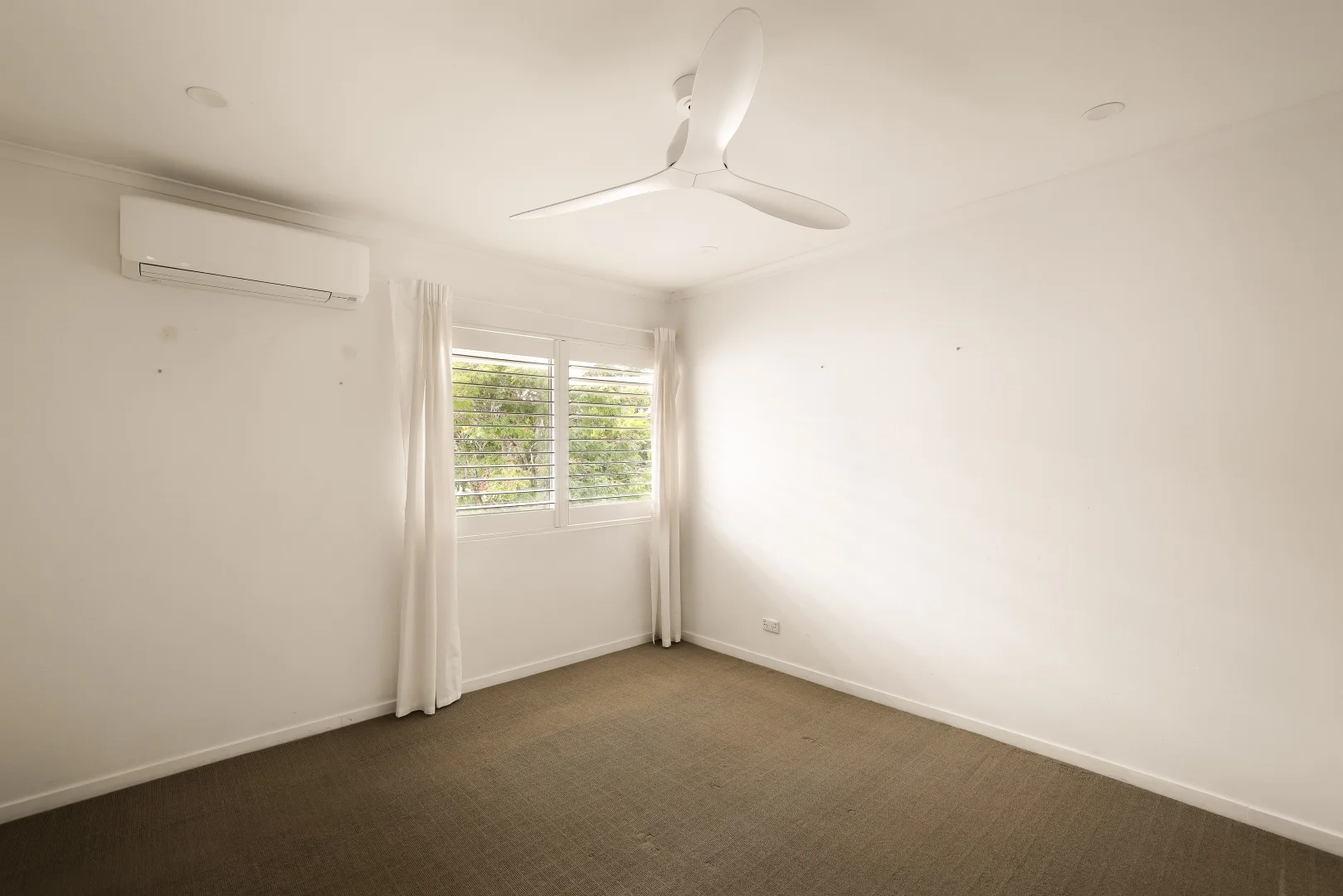 Additional image 11 of 2/26 Seymour Road, Hamilton QLD 4007