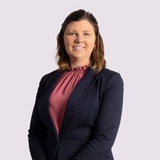 Kimberley Burke, Sales representative