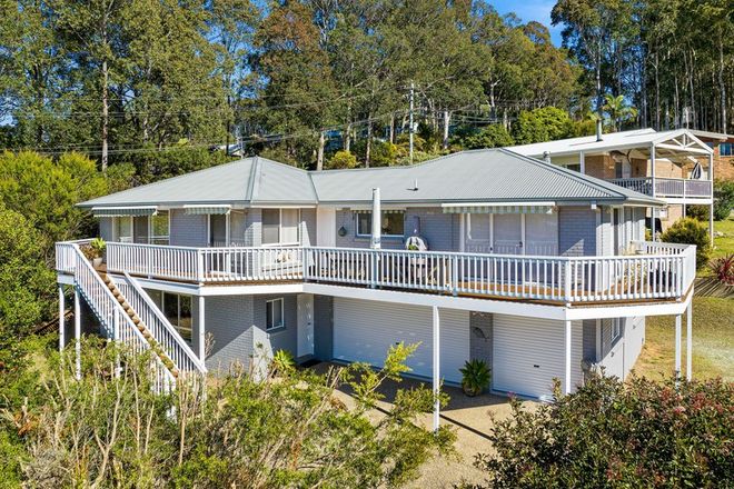 Picture of 11 Inlet Place, NORTH NAROOMA NSW 2546