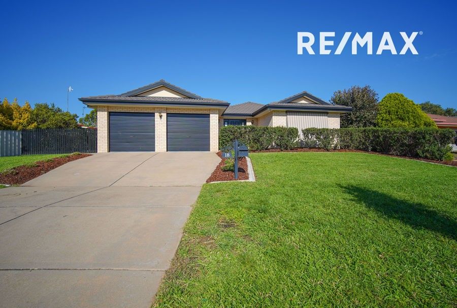 18 Juniper Place, Forest Hill NSW 2651, Image 0