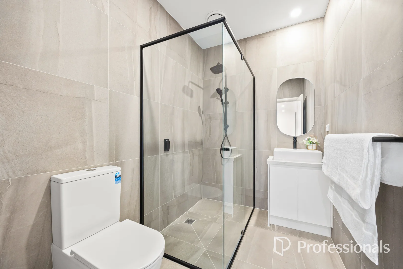 Additional image 17 of Unit 2/1012 Heidelberg Road, Ivanhoe VIC 3079