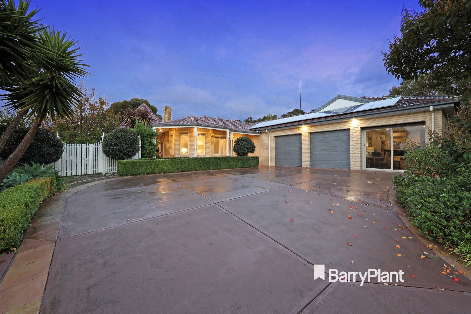 4 Grenfell Place, Lysterfield VIC 3156, Image 0