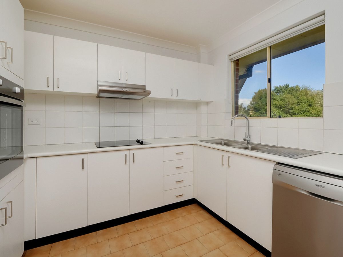 9/2 Bellbrook Avenue, Hornsby NSW 2077, Image 2