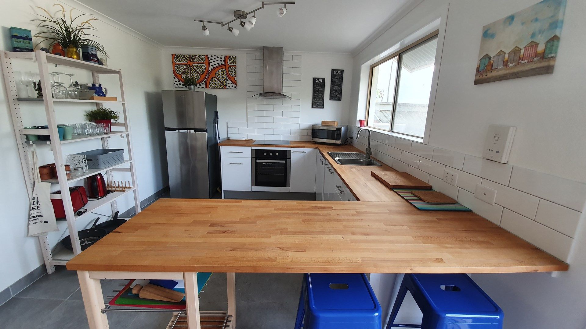 2 bedrooms Apartment / Unit / Flat in 2/9 Kippara Lane MAROOCHYDORE QLD, 4558