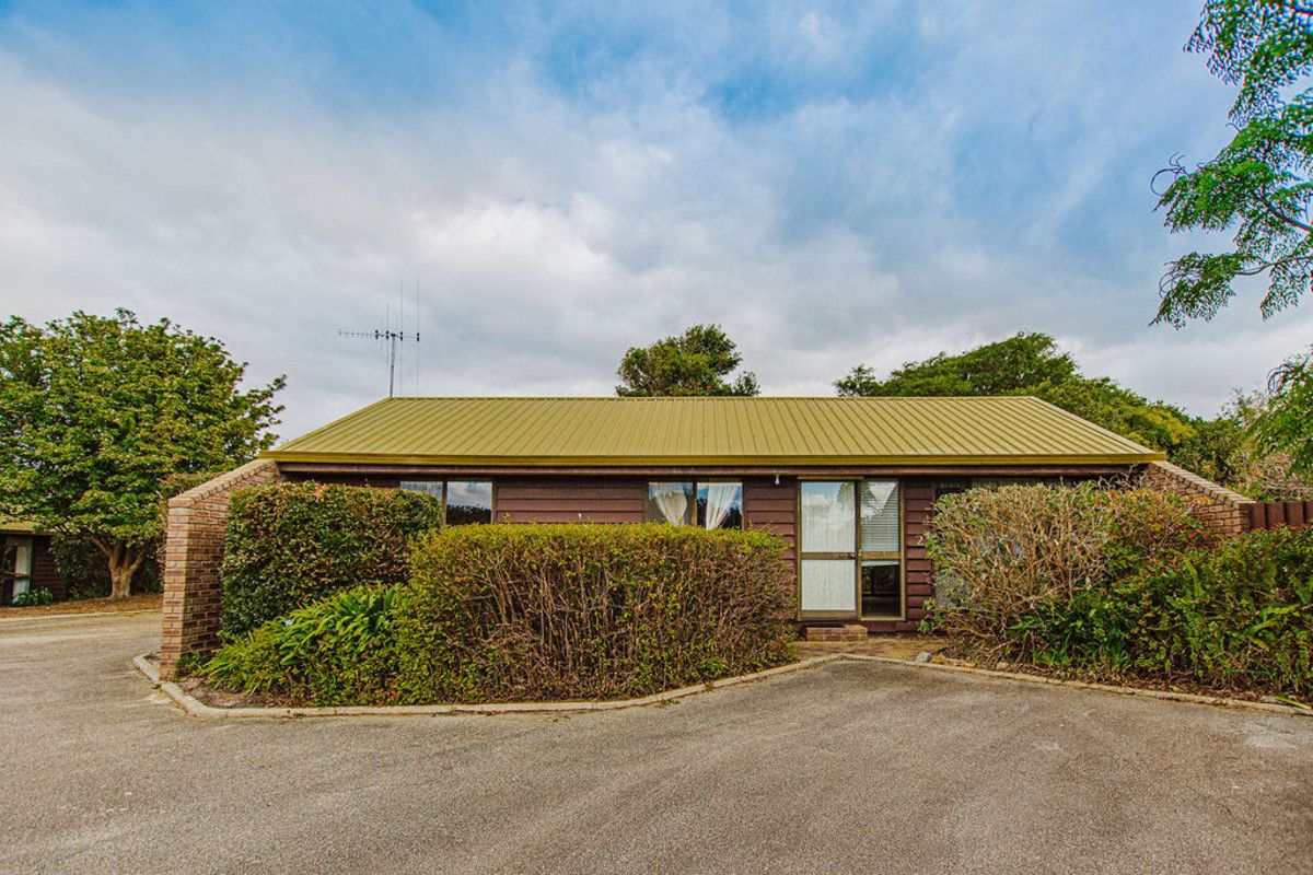 2 bedrooms Apartment / Unit / Flat in 2/3 Pearl Street YAKAMIA WA, 6330