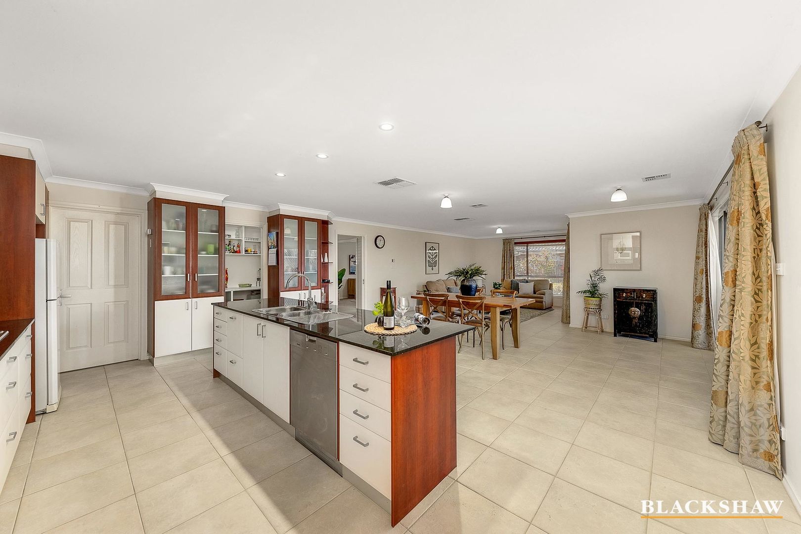 11 Broomfield Street, McKellar ACT 2617, Image 1