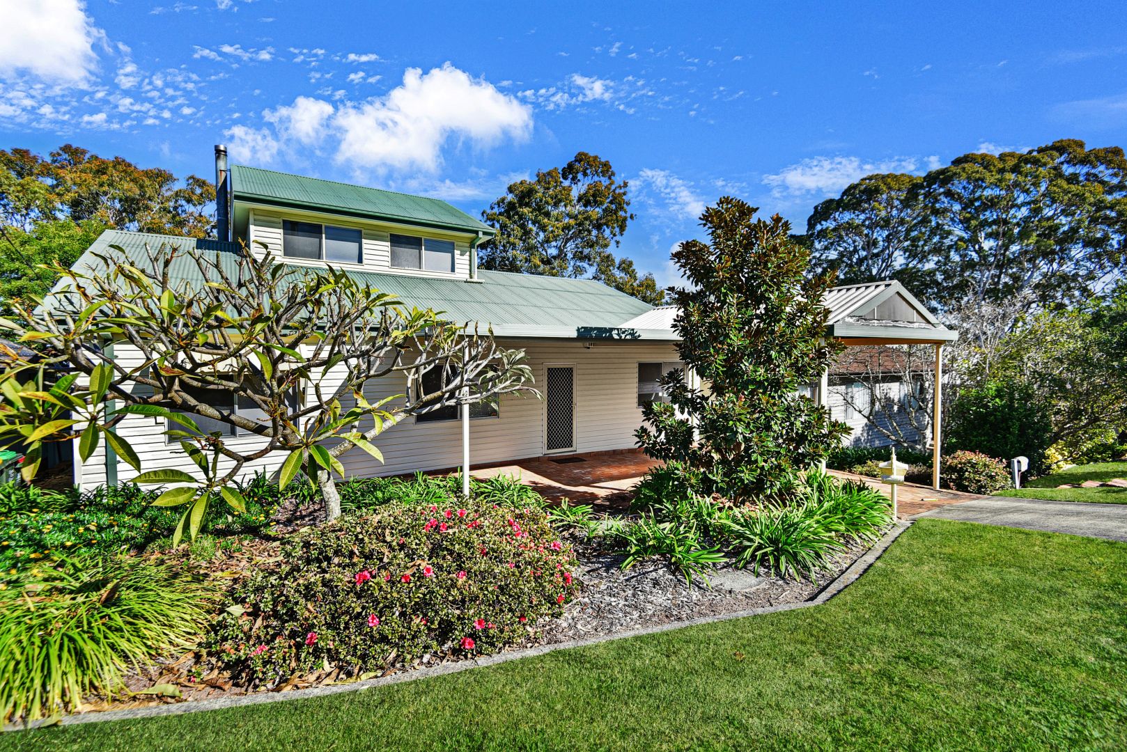 152 Diamond Head Drive, Budgewoi NSW 2262 House For Rent Domain