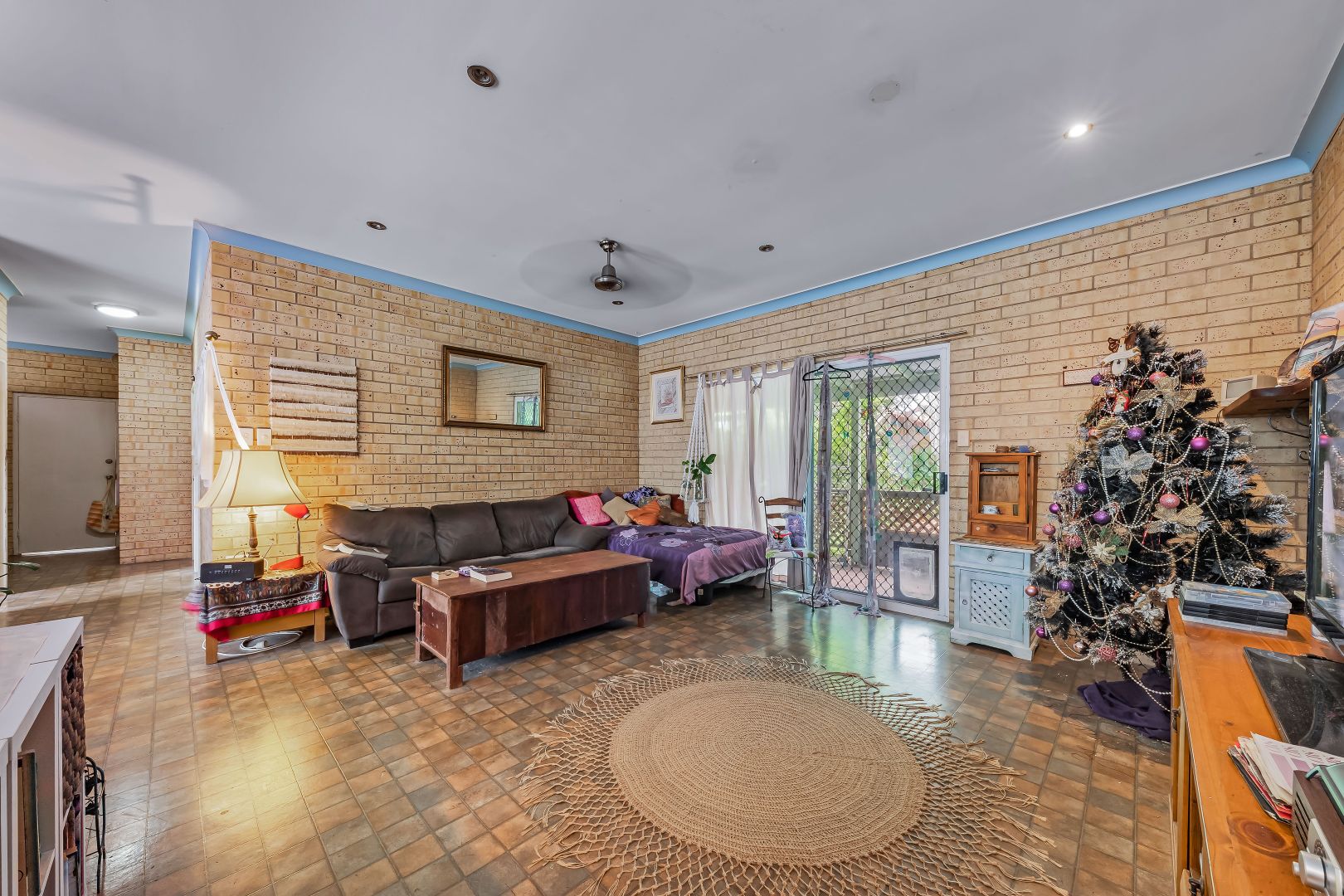 9 Catherine Crescent, Jubilee Pocket QLD 4802, Image 2