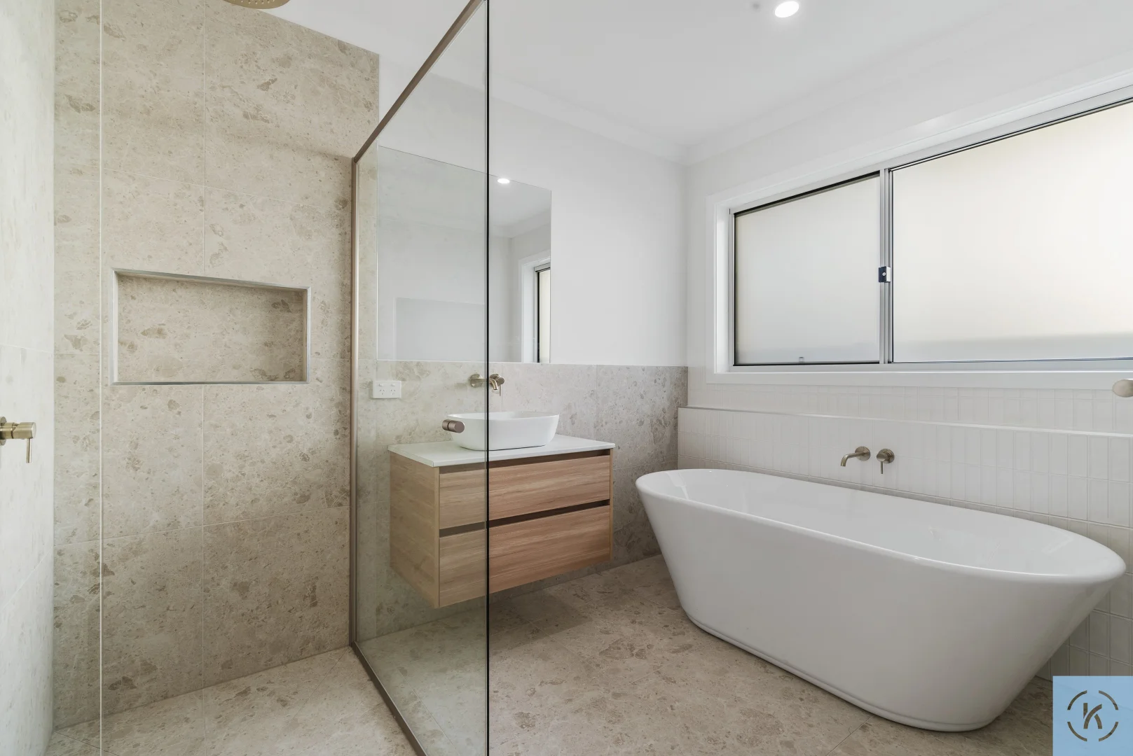 Additional image 7 of 112 Bruton Street, Tocumwal NSW 2714