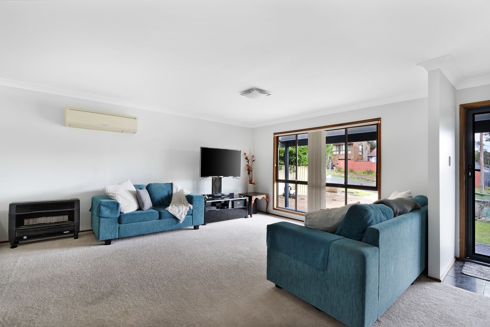 14 Elaine Avenue, Berkeley Vale NSW 2261, Image 1