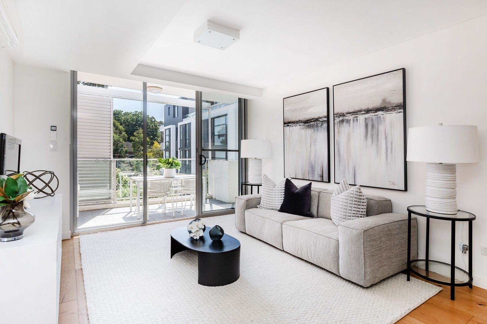 1 bedrooms Apartment / Unit / Flat in 303/9-13 Mindarie Street LANE COVE NSW, 2066