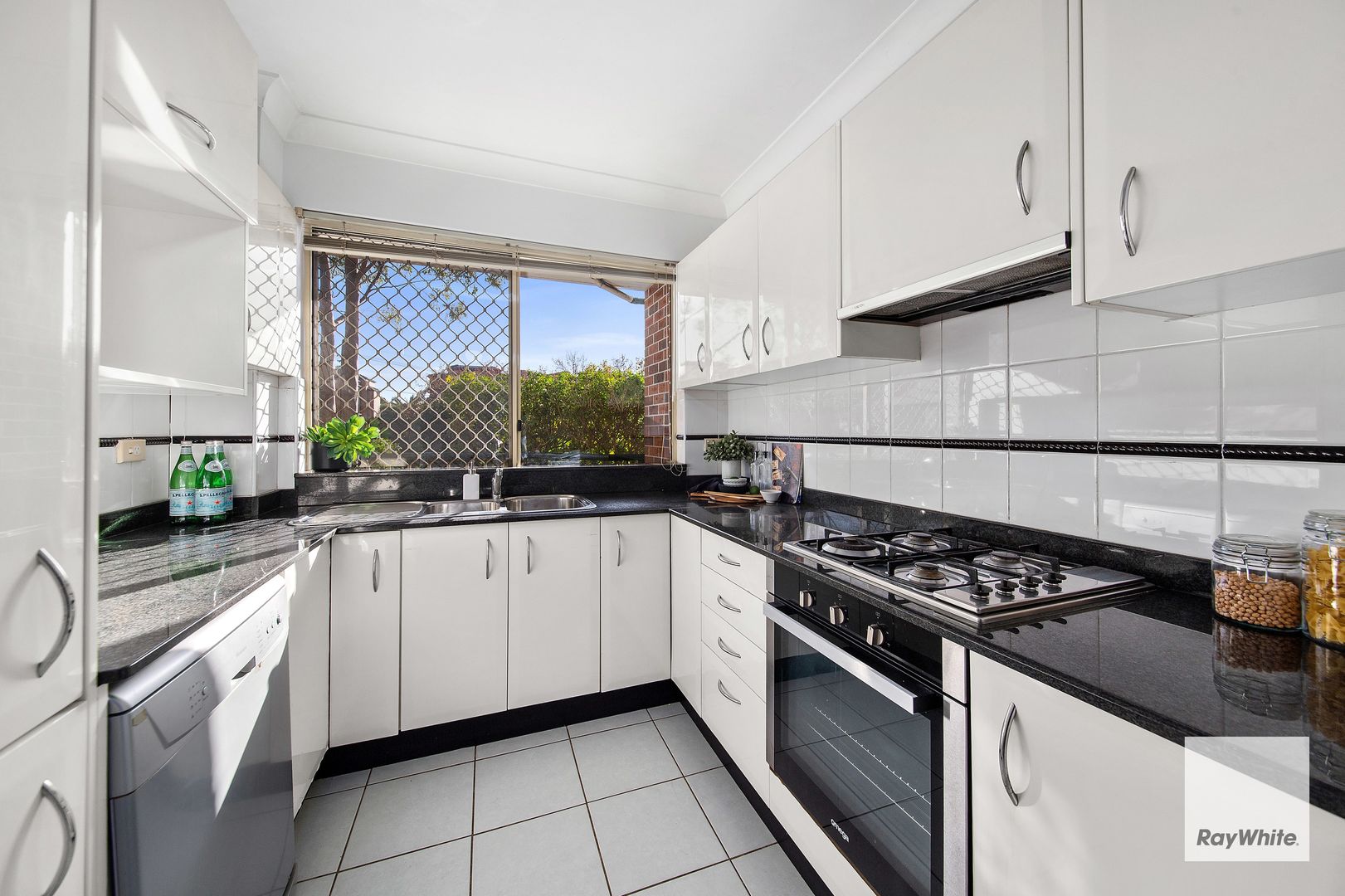 9/6-12 Mansfield Avenue, Caringbah NSW 2229, Image 1