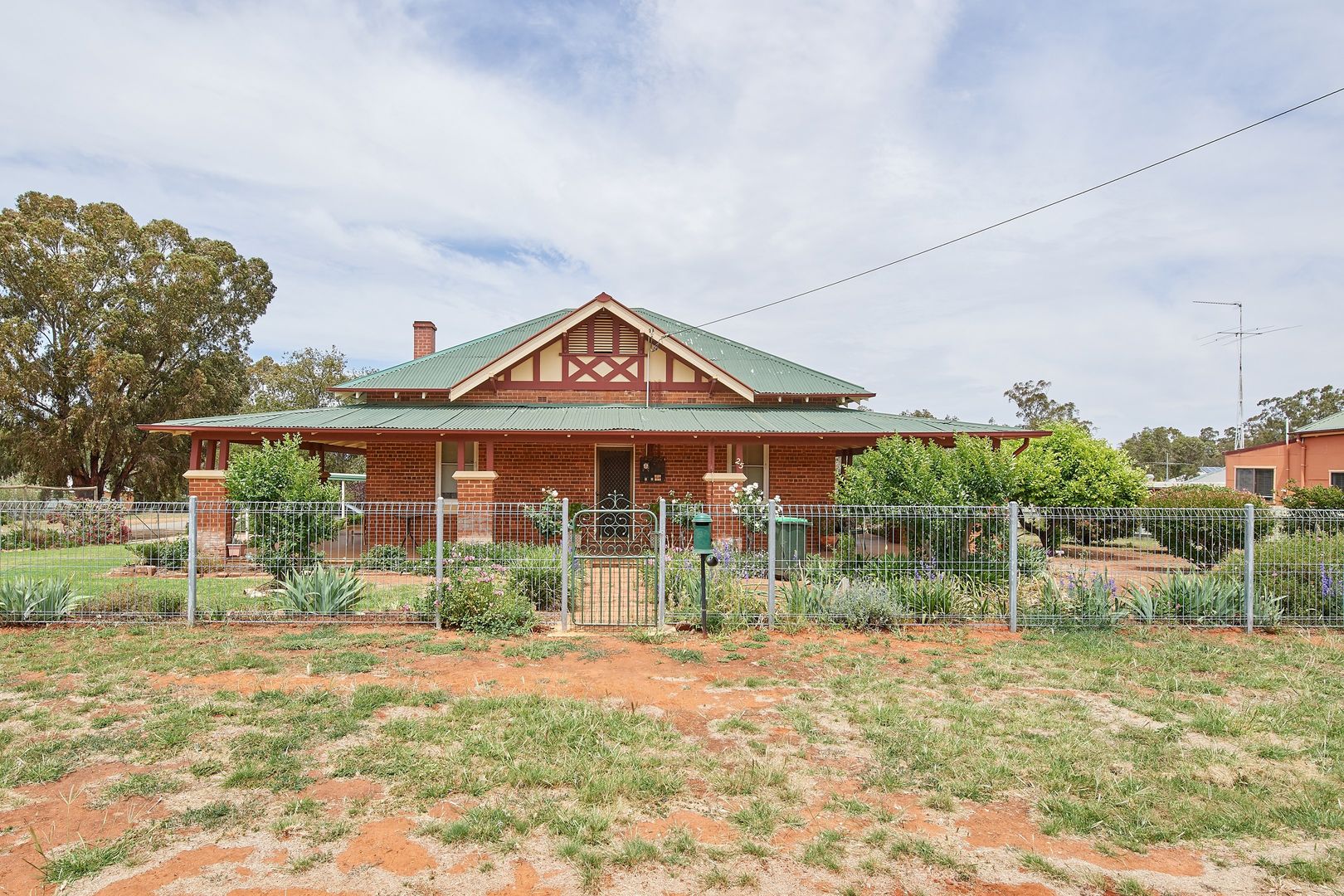 25 Cave Street, Ganmain Property History & Address Research Domain
