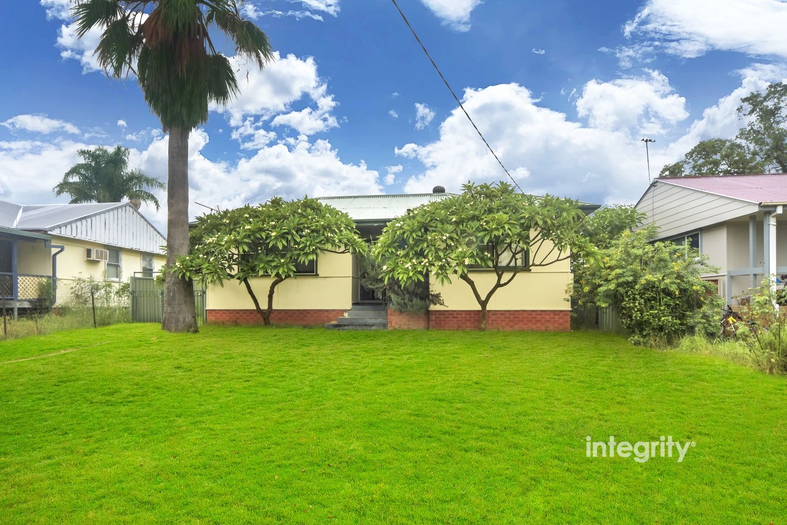 6 Knapp Avenue, Nowra NSW 2541, Image 0