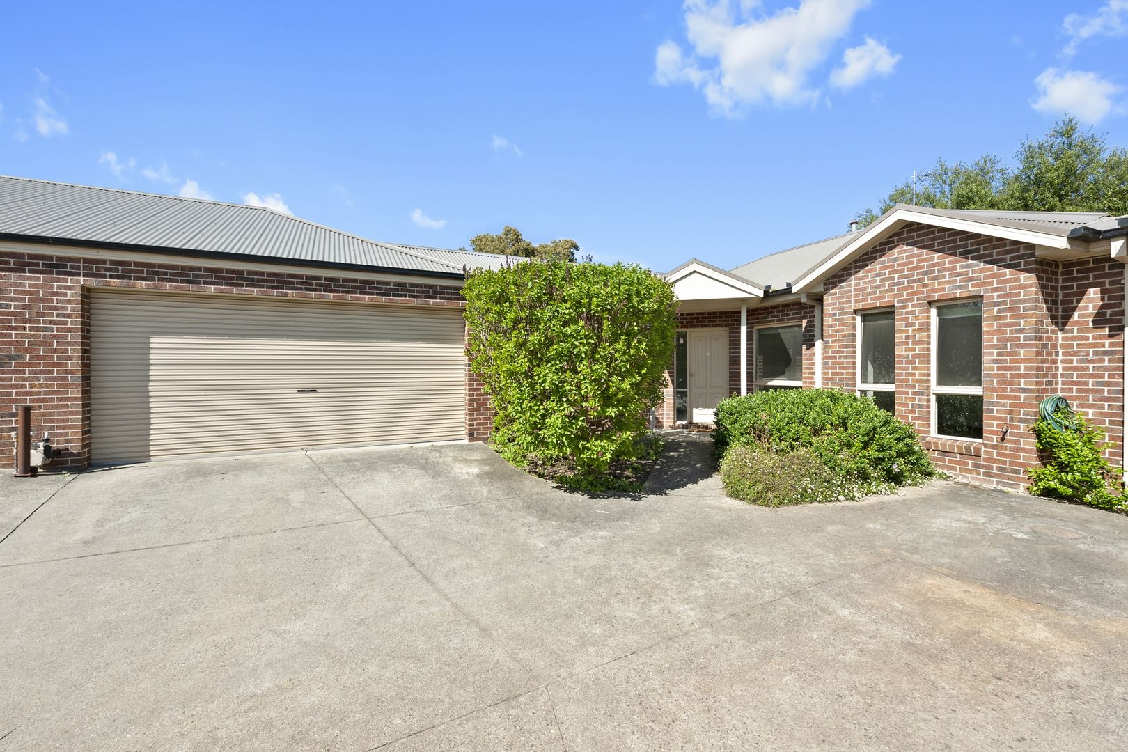 4/1120 Geelong Road, Mount Clear VIC 3350
